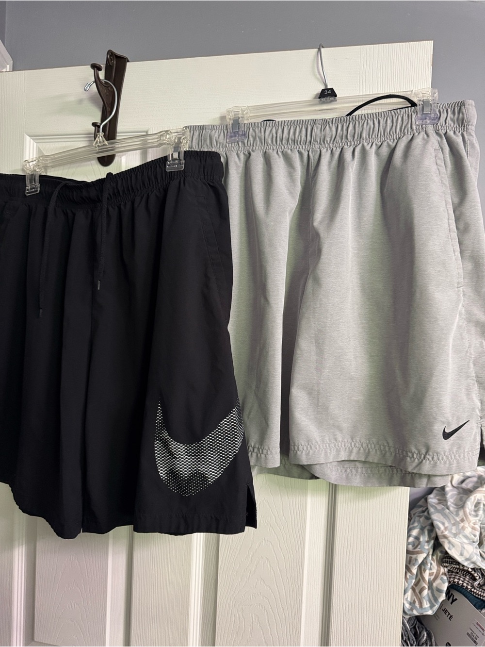 Nike Men’s XL Athletic Shorts bundle with Drawstring (2 pair)